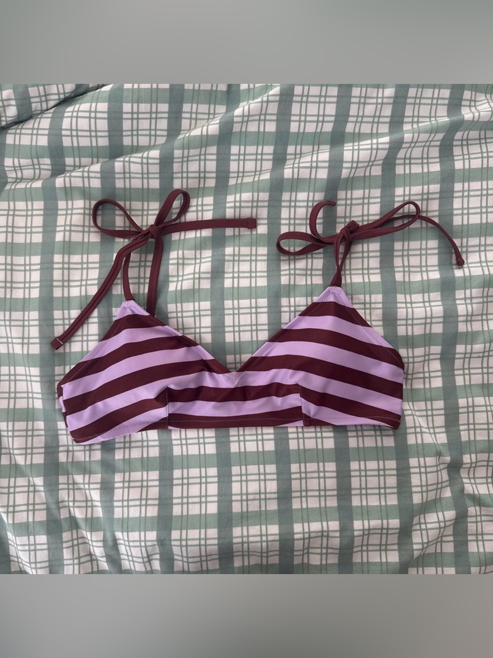NWOT aerie bikini top - size large